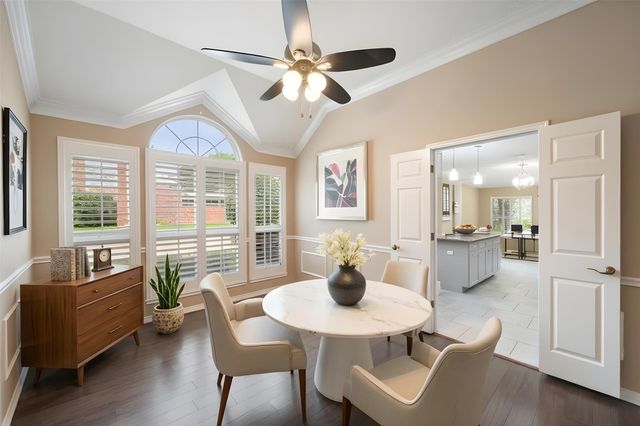 6101 Fox Hunt Drive, Arlington, TX 76001