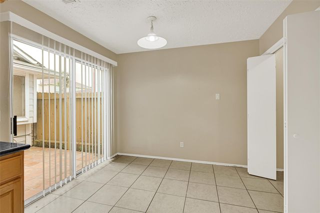 12322 Meadow Ridge Drive, Stafford, TX 77477