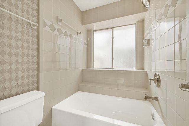 12322 Meadow Ridge Drive, Stafford, TX 77477