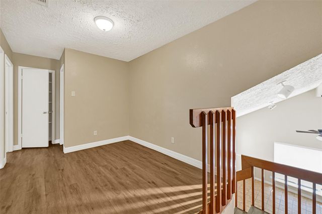 12322 Meadow Ridge Drive, Stafford, TX 77477