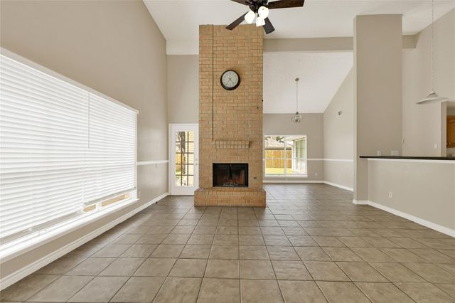 12322 Meadow Ridge Drive, Stafford, TX 77477