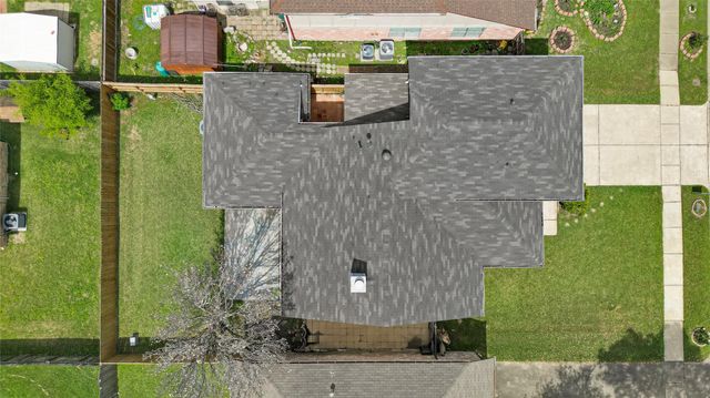 12322 Meadow Ridge Drive, Stafford, TX 77477