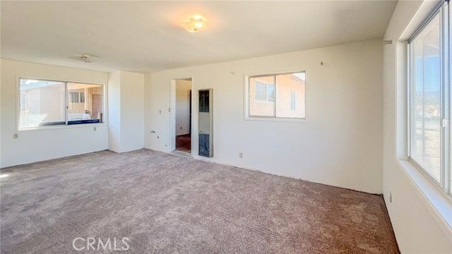 7411 Joshua Ln, Yucca Valley, CA 92284