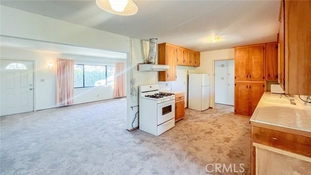 7411 Joshua Ln, Yucca Valley, CA 92284