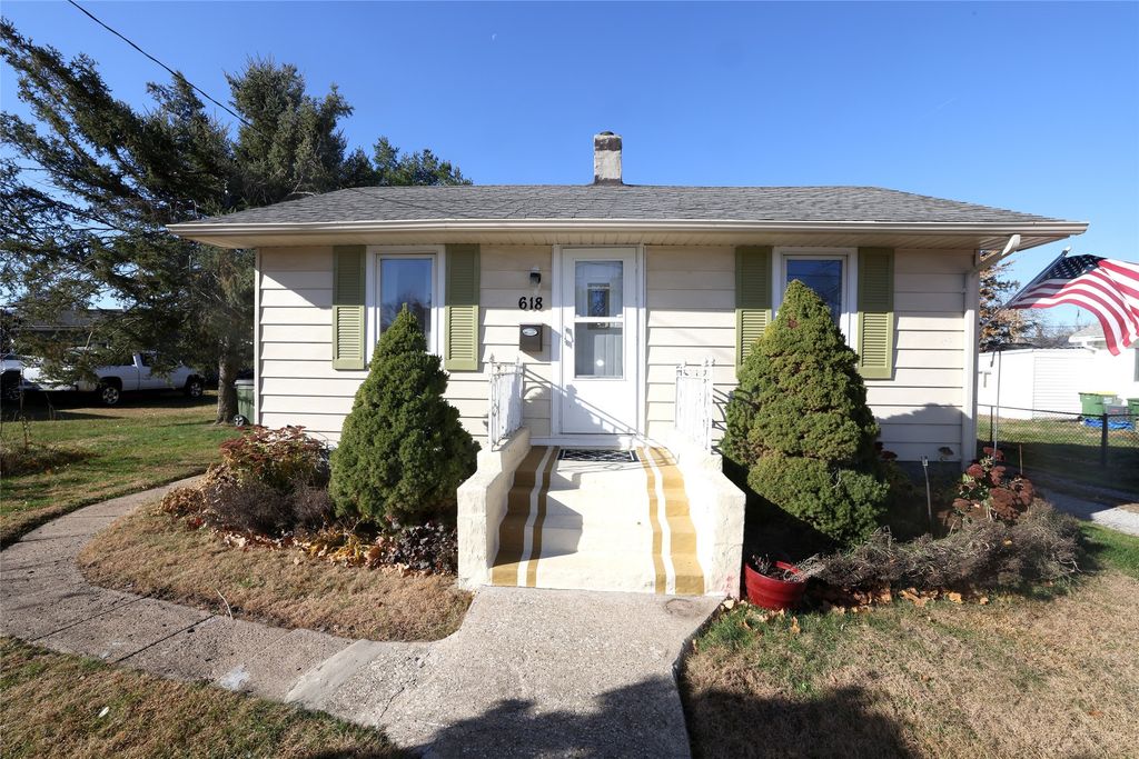 618 S Union Street, Madrid, IA 50156