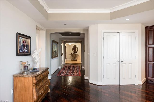 4545 Commerce St Unit 2706, Virginia Beach, VA 23462