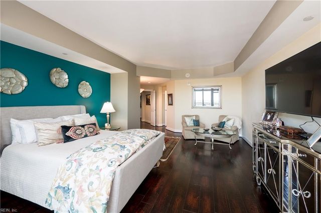 4545 Commerce St Unit 2706, Virginia Beach, VA 23462