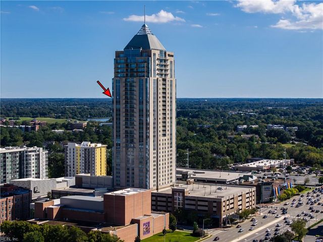4545 Commerce St Unit 2706, Virginia Beach, VA 23462
