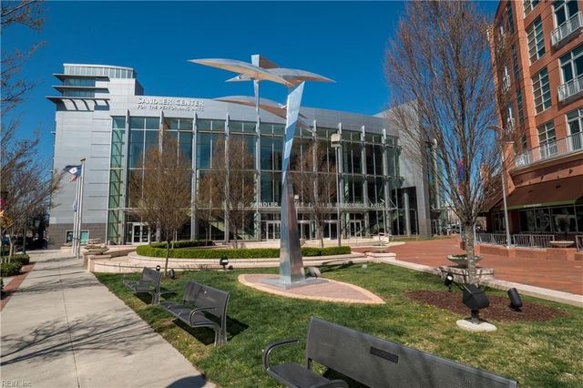 4545 Commerce St Unit 2706, Virginia Beach, VA 23462