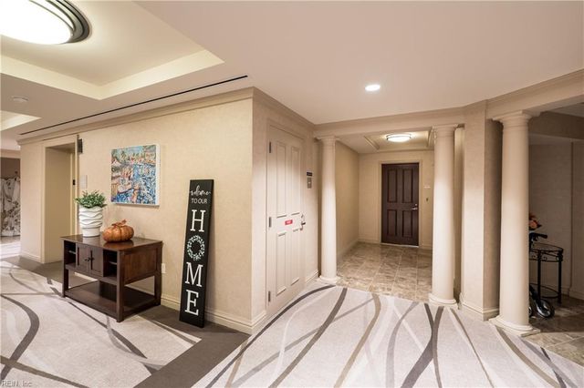 4545 Commerce St Unit 2706, Virginia Beach, VA 23462