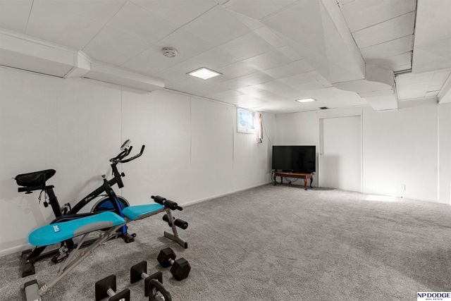 4733 S 48th Street, Omaha, NE 68117