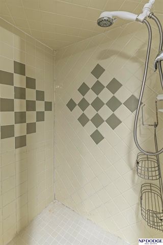 4733 S 48th Street, Omaha, NE 68117