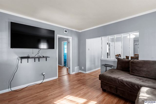 4733 S 48th Street, Omaha, NE 68117