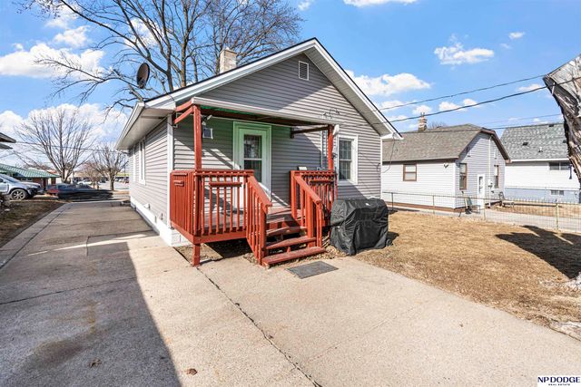 4733 S 48th Street, Omaha, NE 68117