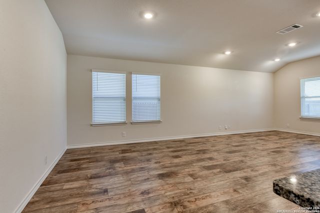 5563 Stormie Keep, San Antonio, TX 78266