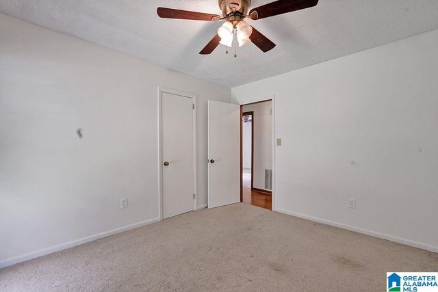 4679 VINTAGE LANE, Birmingham, AL 35244