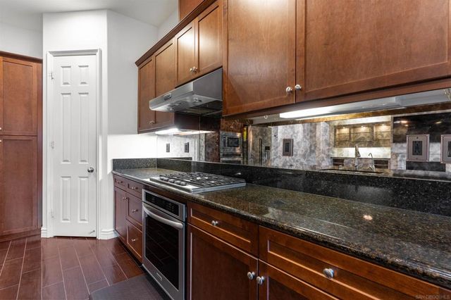 2067 James Gaynor, Fallbrook, CA 92028