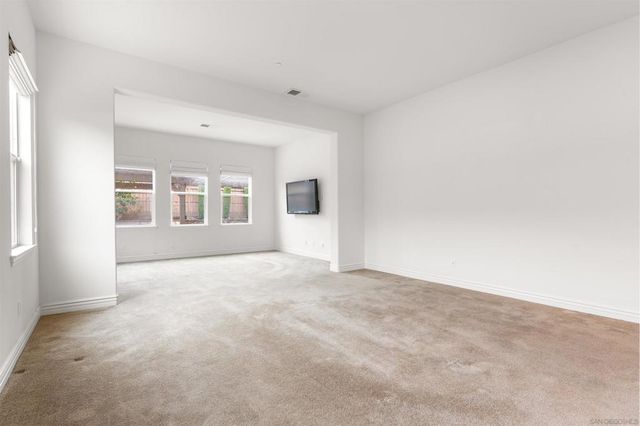 2067 James Gaynor, Fallbrook, CA 92028