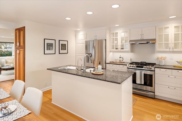 18029 Wallingford Avenue N, Shoreline, WA 98133