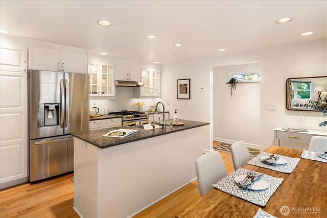 18029 Wallingford Avenue N, Shoreline, WA 98133