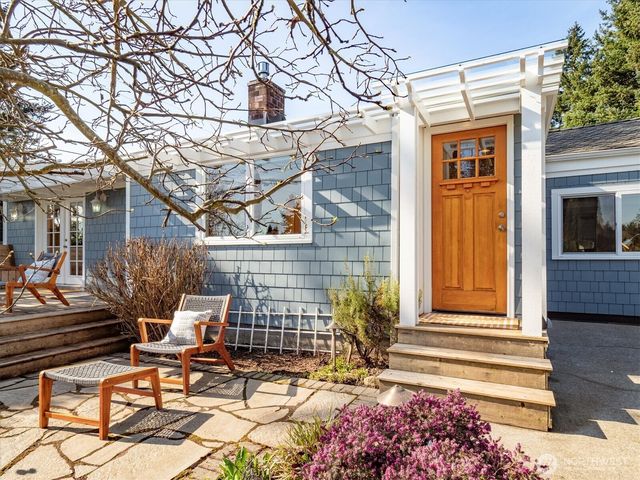 18029 Wallingford Avenue N, Shoreline, WA 98133