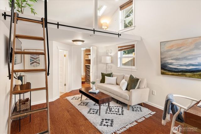 18029 Wallingford Avenue N, Shoreline, WA 98133