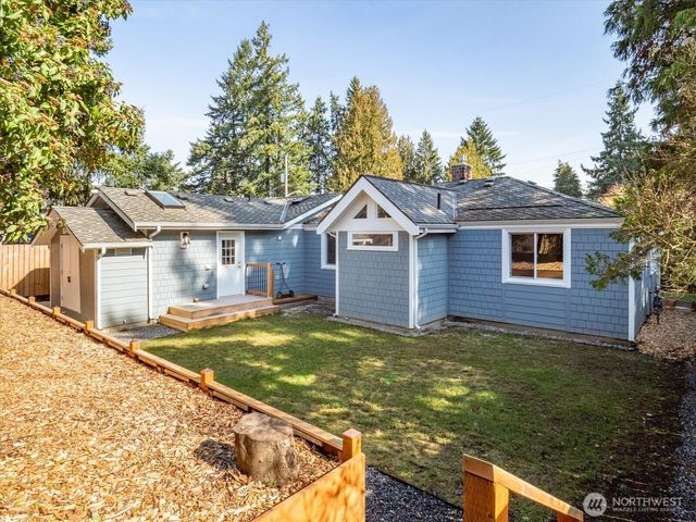 18029 Wallingford Avenue N, Shoreline, WA 98133