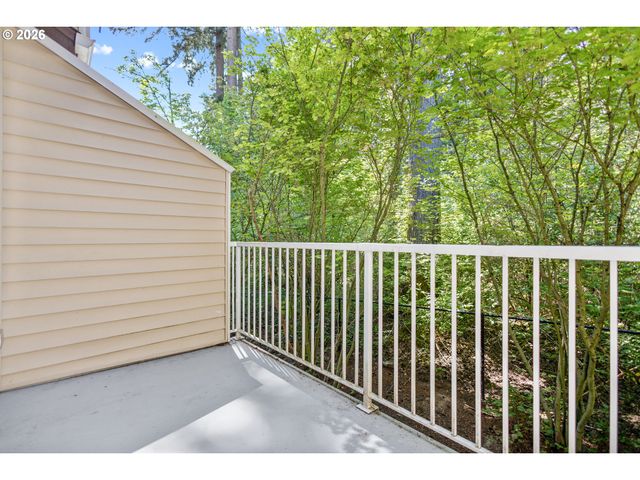 12085 Sw SAGEHEN St 103, Beaverton, OR 97007