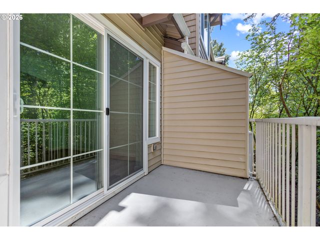 12085 Sw SAGEHEN St 103, Beaverton, OR 97007
