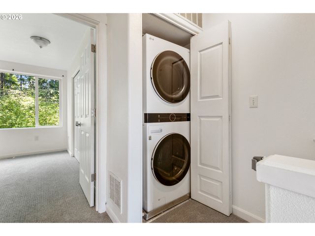 12085 Sw SAGEHEN St 103, Beaverton, OR 97007