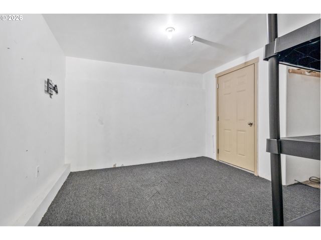 12085 Sw SAGEHEN St 103, Beaverton, OR 97007