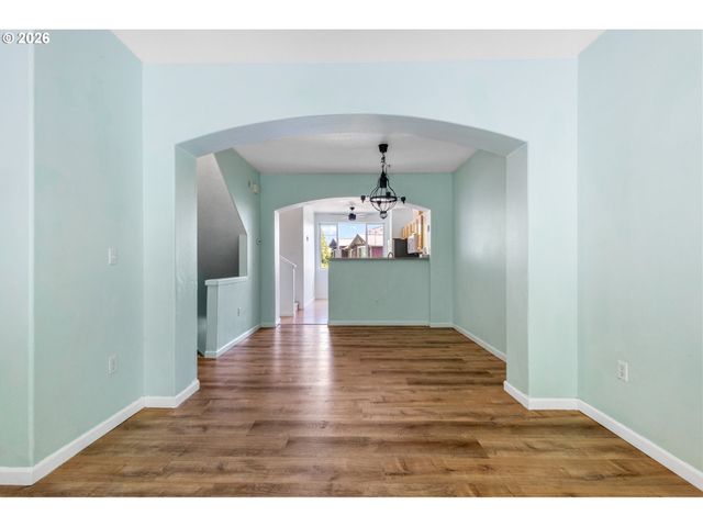 12085 Sw SAGEHEN St 103, Beaverton, OR 97007