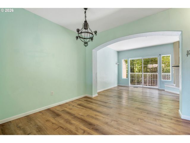 12085 Sw SAGEHEN St 103, Beaverton, OR 97007