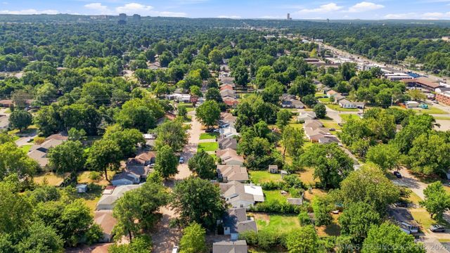 3514 S Knoxville Avenue, Tulsa, OK 74135