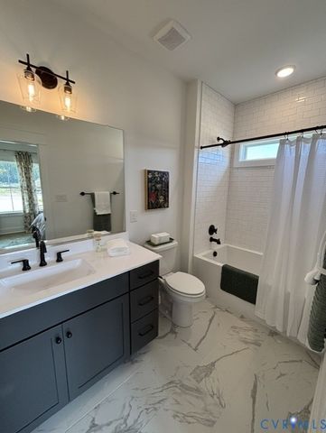 10444 Myers Park Dr, Ashland, VA 23005