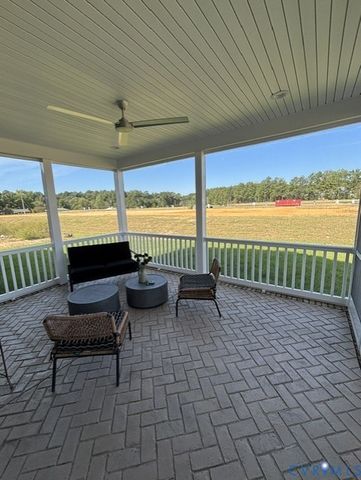 10444 Myers Park Dr, Ashland, VA 23005