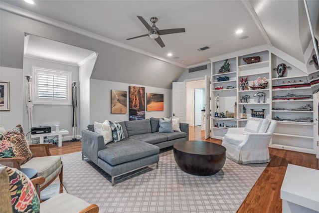 3025 Amherst Avenue, University Park, TX 75225