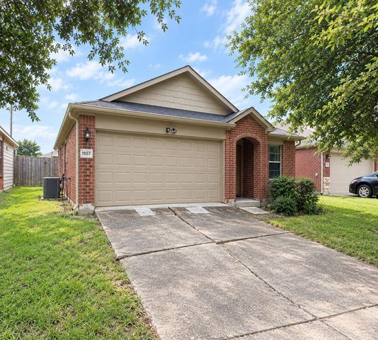 1107 Honeysuckle Vine Drive, Rosenberg, TX 77469