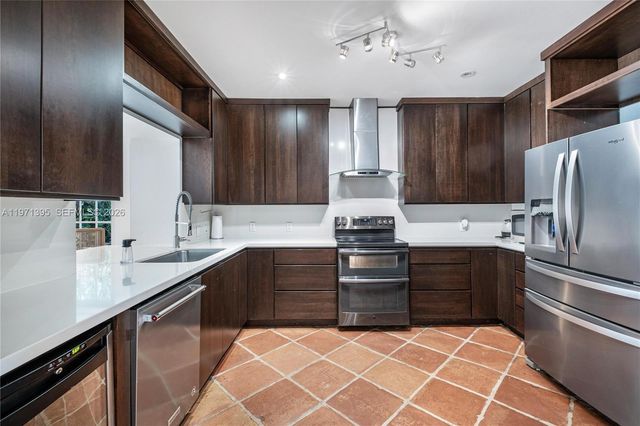 4150 Ventura Ave, Miami, FL 33133