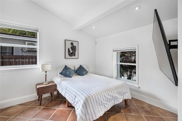 4150 Ventura Ave, Miami, FL 33133