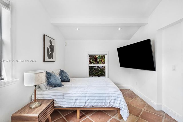 4150 Ventura Ave, Miami, FL 33133