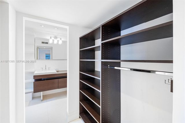 4150 Ventura Ave, Miami, FL 33133