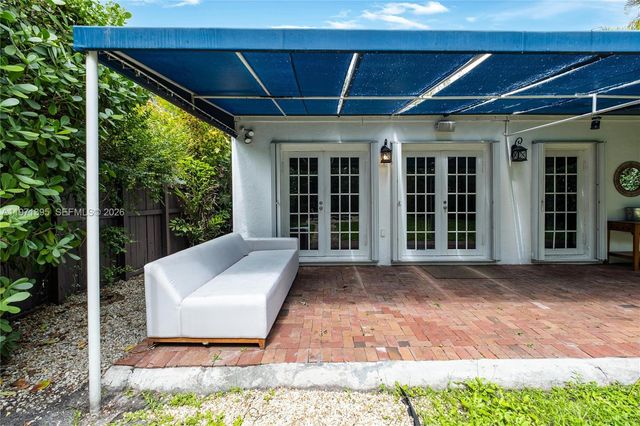 4150 Ventura Ave, Miami, FL 33133