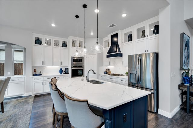 440 Brushwood Lane, Waxahachie, TX 75165