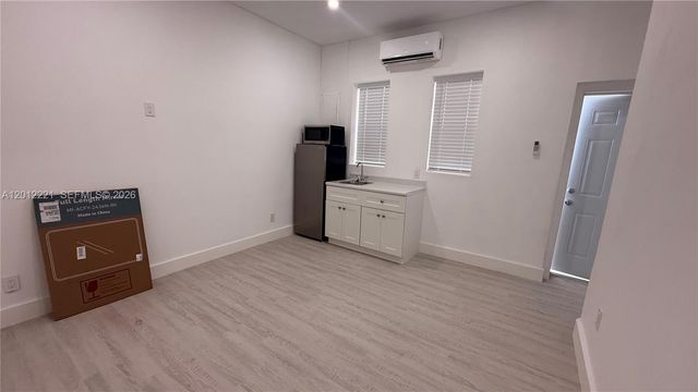 17614 SW 134th Pl B, Miami, FL 33177