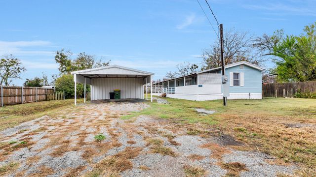 600 Mcduff Avenue, Grandview, TX 76050