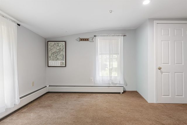 592 Abbot Hill Road, Wilton, NH 03086
