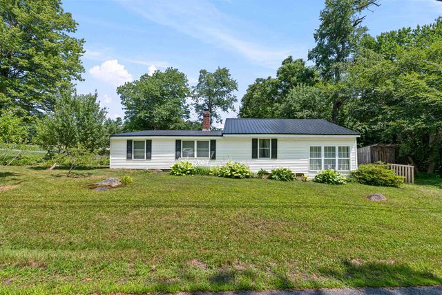 592 Abbot Hill Road, Wilton, NH 03086