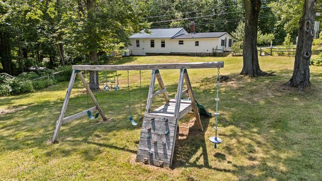 592 Abbot Hill Road, Wilton, NH 03086
