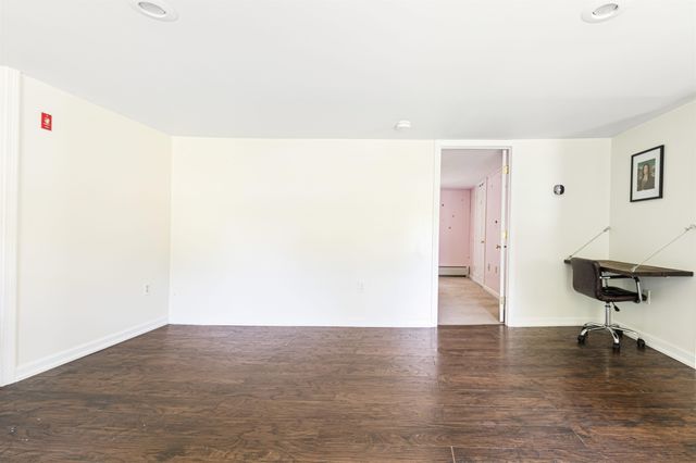 592 Abbot Hill Road, Wilton, NH 03086